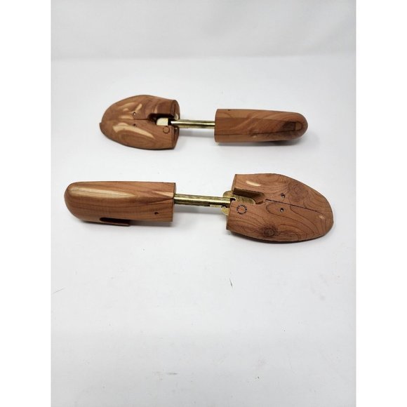 Harry's Cedar Shoe Tree Wooden Insert Stretcher‎ Shaper Made In USA - Picture 6 of 8